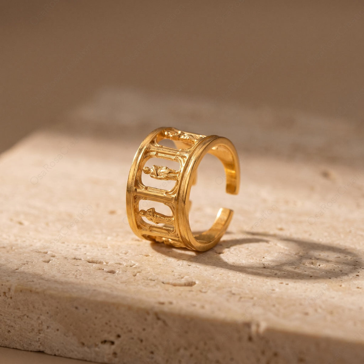Temple Colonnade Ring