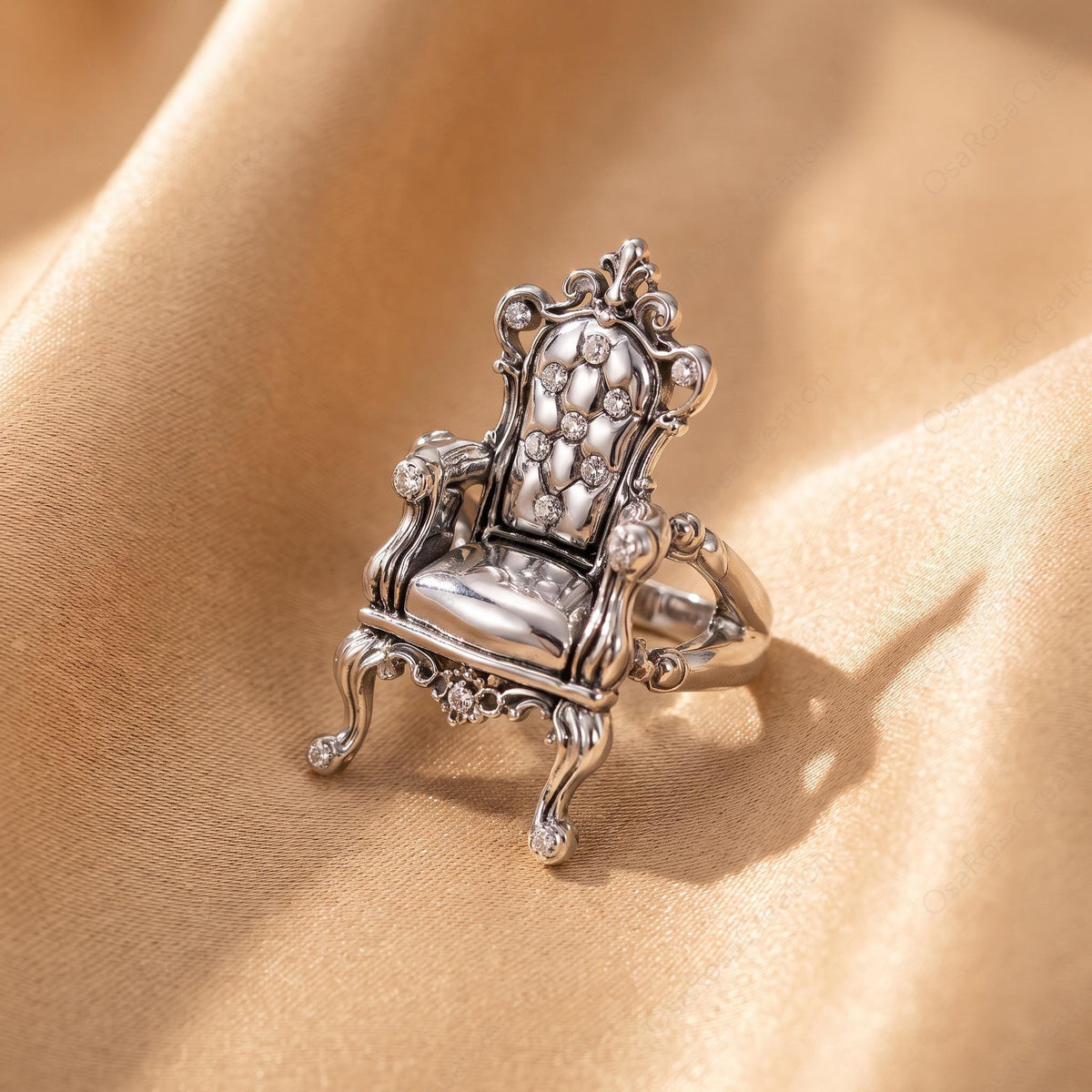Baroque Throne Ring