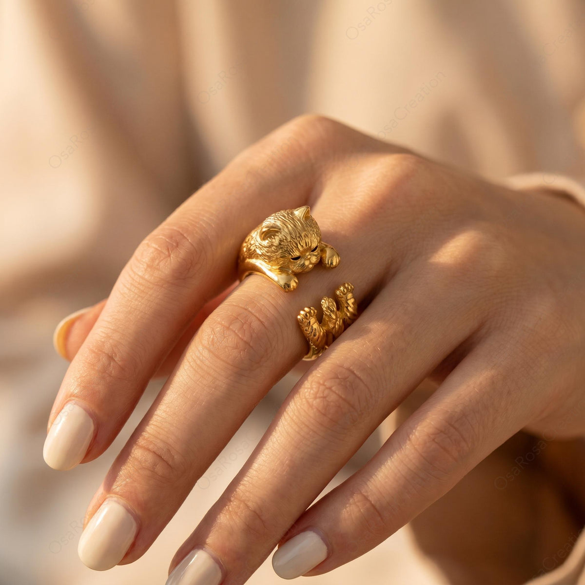 Bague chat enroulée