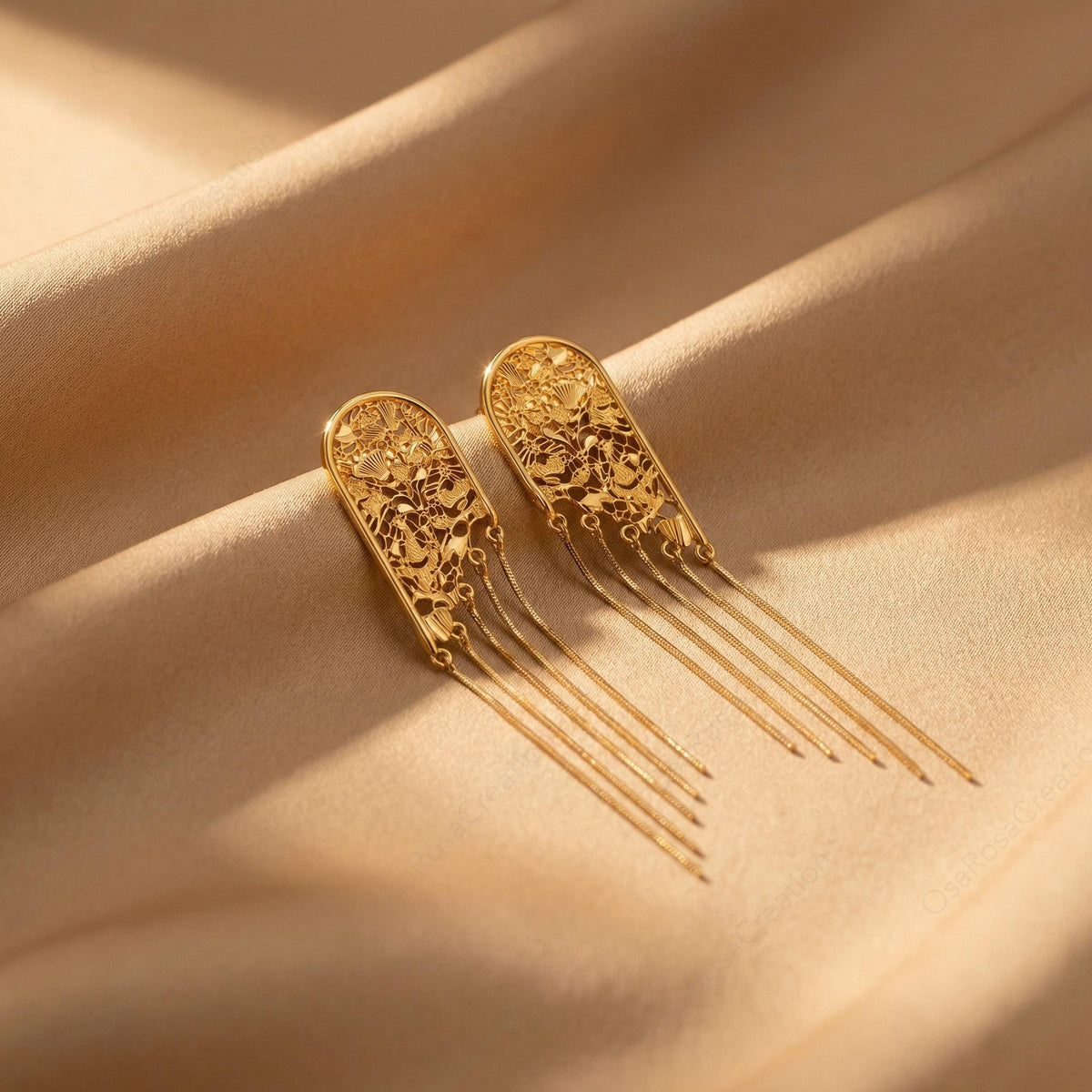 Boucles d'oreilles pendantes arche florale