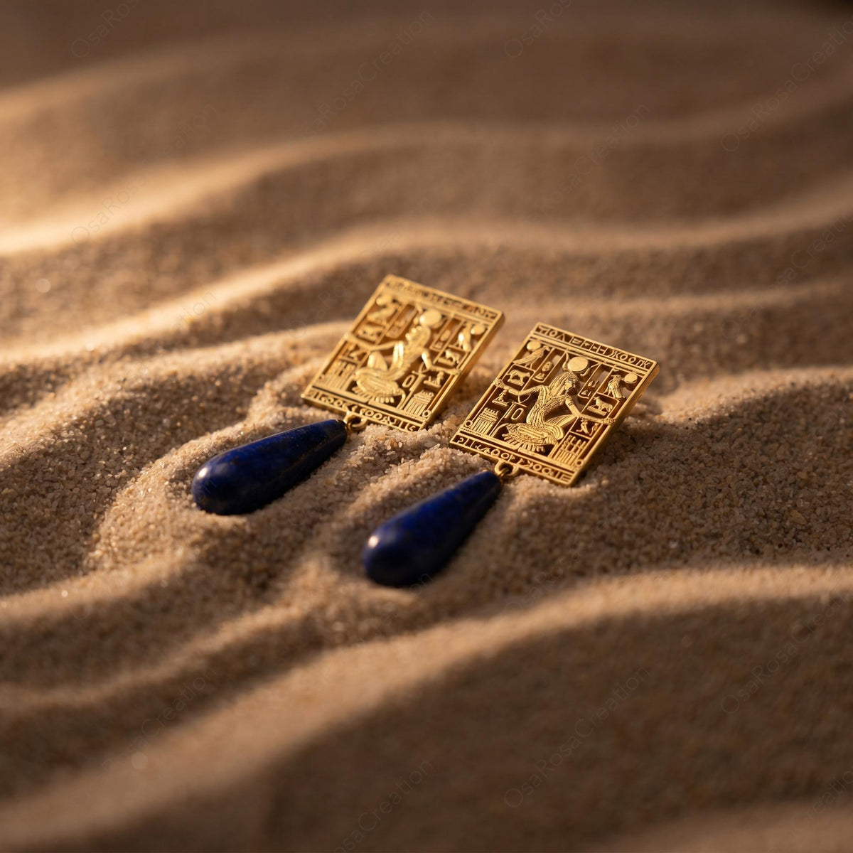 Boucles d'oreilles Isis Bleues en Forme de Goutte