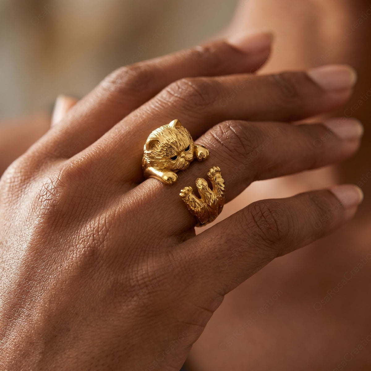 Bague chat enroulée