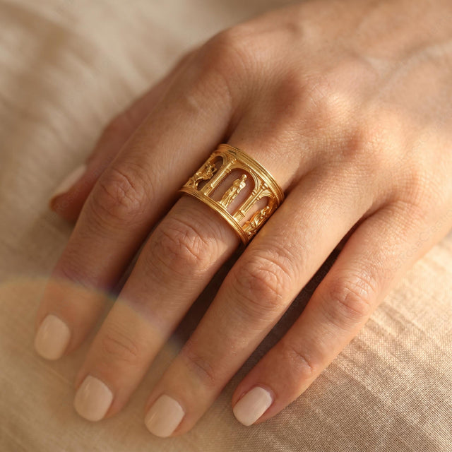 Temple Colonnade Ring worn by a model